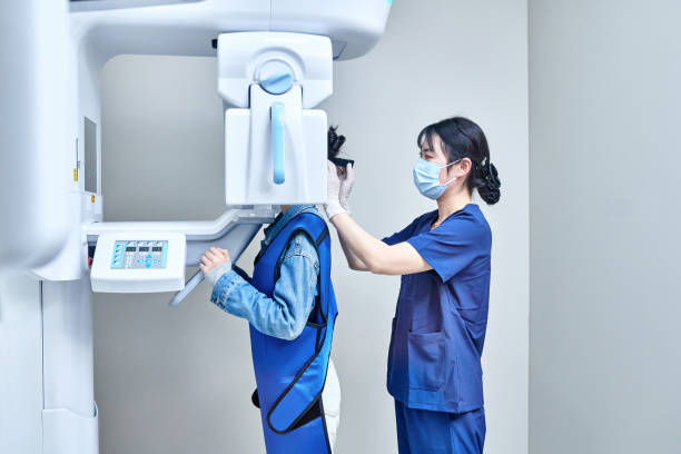 Best Emergency Dental Services for Seniors in Huxley, IA